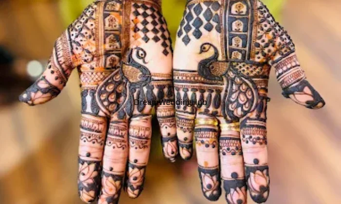 Aruuaart Professional Mehendi